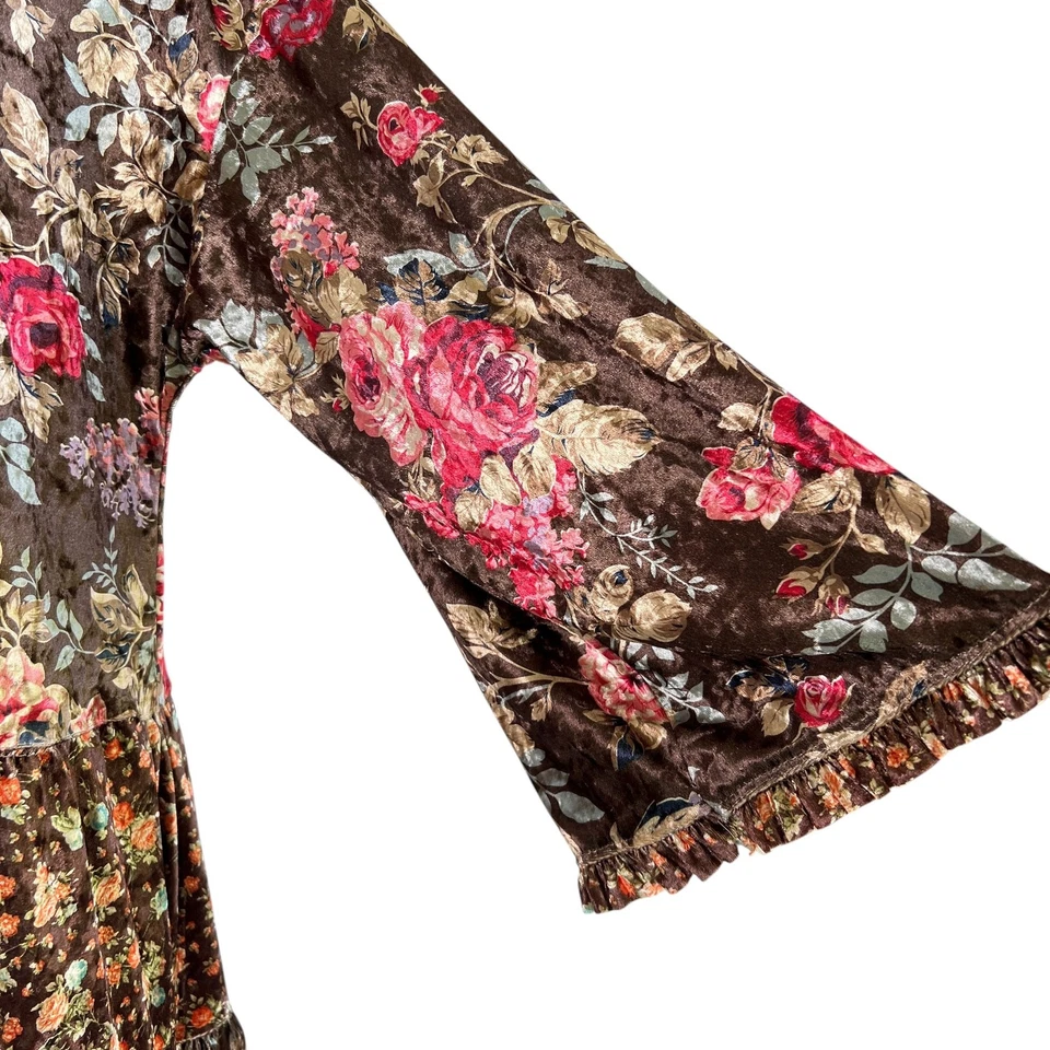 Cardigã aberto cavalete veludo com babado em camadas floral tamanho médio boho casa de campo pradaria - Imagem 3 de 4