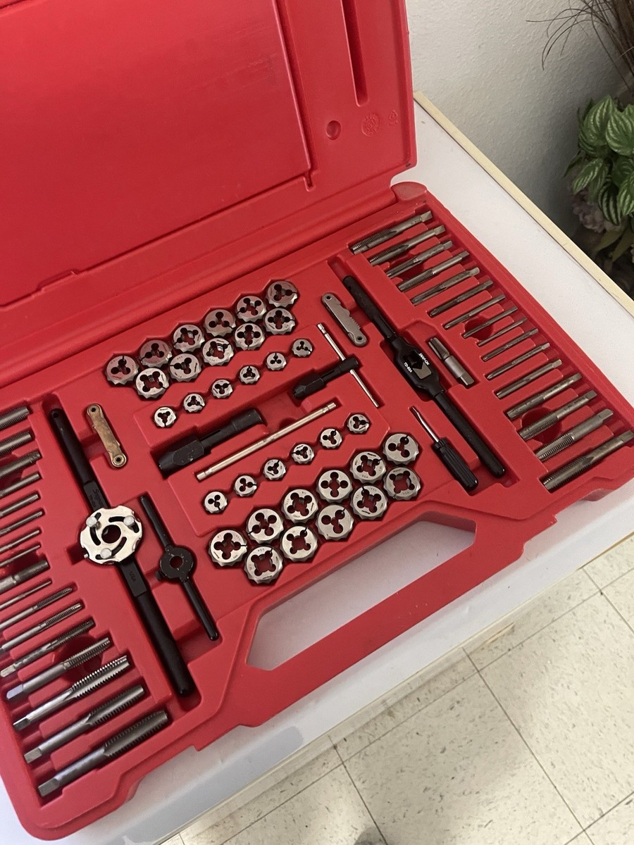 Snap On TOOLS Tap And Die Set 76 Piece Metric And Standerd SET