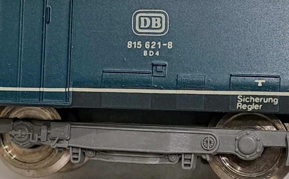 LIMA H0 - COPPIA DI AUTOMOTRICI DELLE FERROVIE TEDESCHE DB (MOTRICE+RIMORCHATA) - Immagine 3 di 3