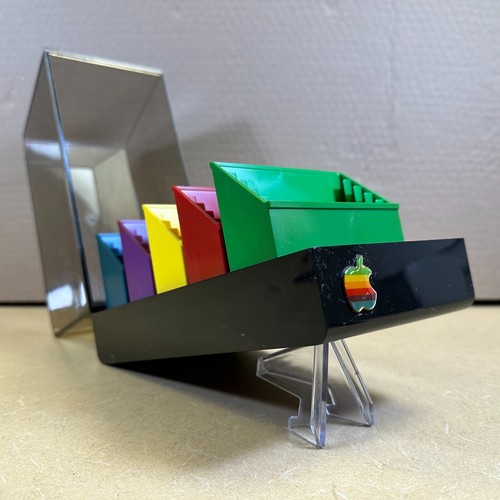 SELLER EXCLUSIVE: Authentic Apple Diskette Storage Box in rainbow logo colors - 第 14/15 張圖片