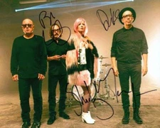 REPRINT - GARBAGE Shirley Manson Band Rock Signed 8 x 10 Photo Poster Man Cave