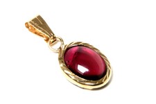 9ct Gold Oval Garnet Pendant D/C Necklace no chain Gift Boxed Made in UK