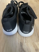 Bloch Womens Omnia Shoe Size 5.5 Black Sneakers Dance Knitted