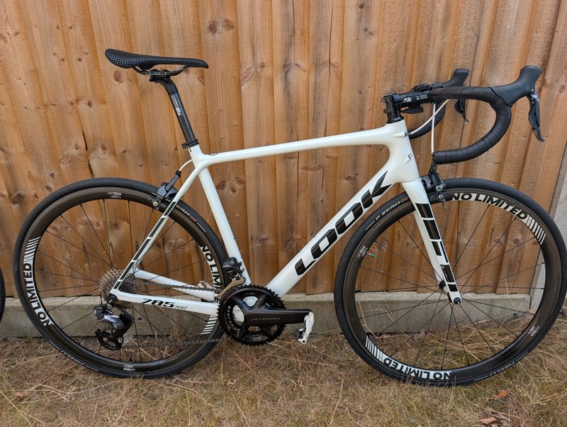 Look 785 Huez Road bike. 54 Frame. Ultegra Di2 8050