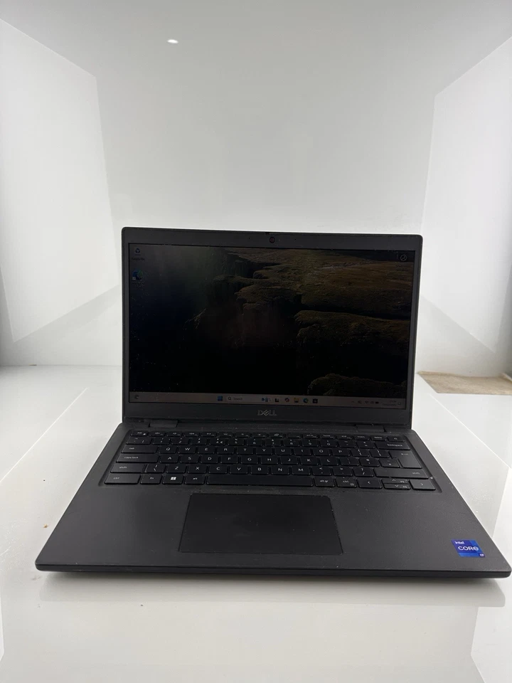 Dell Latitude 3420 Intel Core i7-1165G7 @ 2.80GHz 16.0GB RAM 256GB SSD - Image 2 of 4