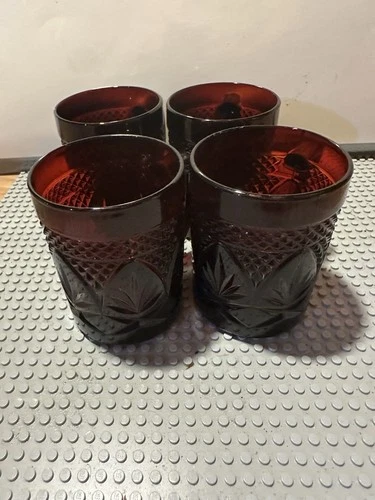Cristal D’arques-Durand Antique 8oz Ruby Red  Mugs Luminarc France Set Of 4