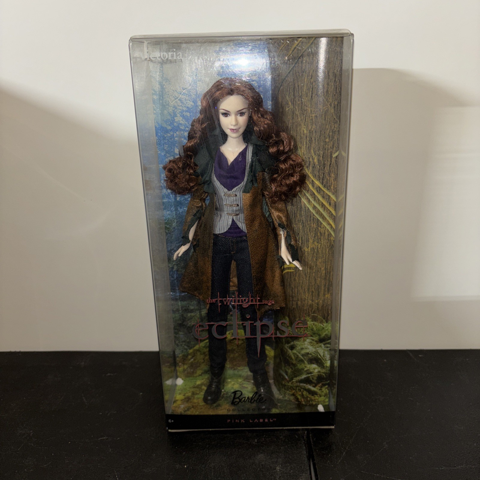 The Twilight Saga Eclipse Victoria Pink Label Barbie Collector Doll New In Box