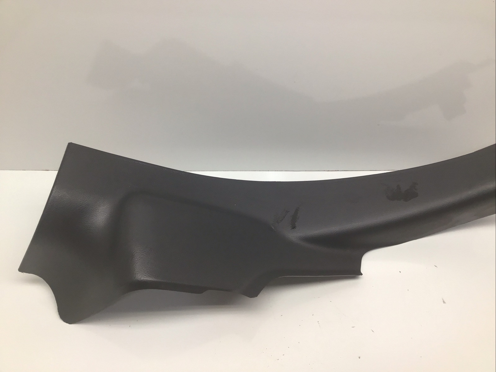 Maserati Ghibli Rear Right Side Door Sill Scuff Kick Panel Cover 6700113660