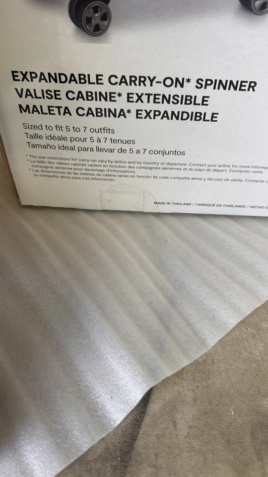 Delsey Paris Horizon Expandable 20" Spinner Carry on Luggage- Black - Image 4 of 4