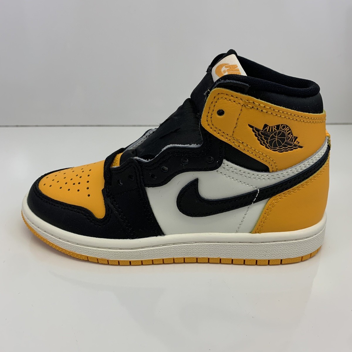 Nike キャディバッグ ブラック/イエロー Nike キャディバッグ ブラック/イエロー Nike キャディバッグ ブラック