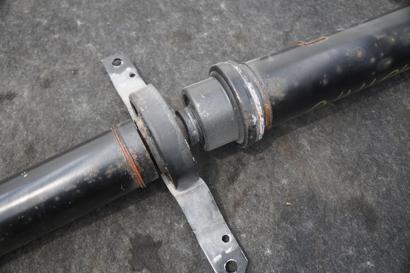 Rear Prop Drive Shaft 4W0521101 OEM Bentley Flying Spur 2013+