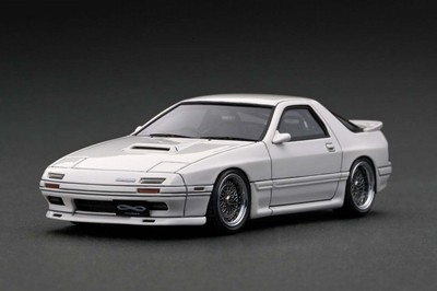 Ignition model IG2943 1/43 Mazda Savanna RX-7 Infini FC3S Weiß Modellauto