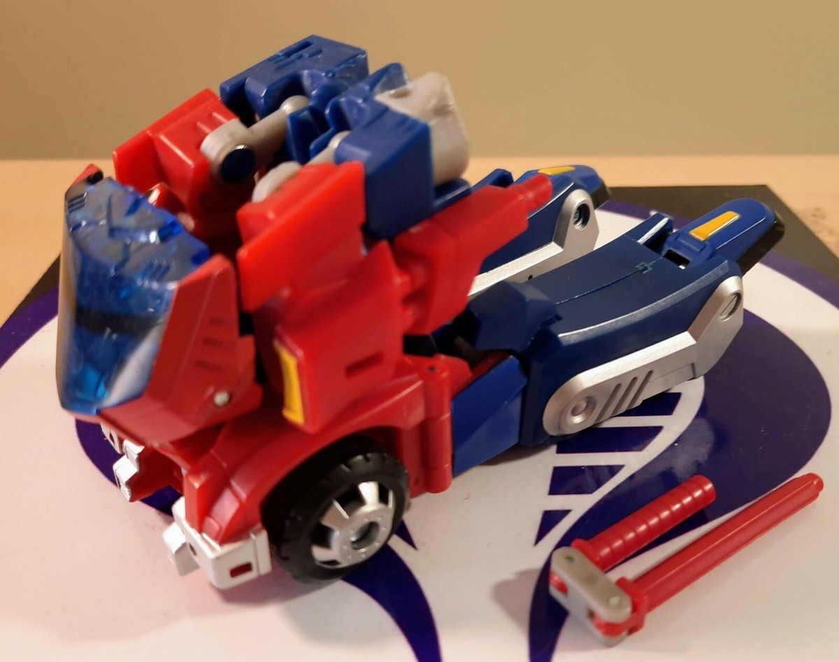 TRANSFORMERS ANIMATED CYBERTRON MODE OPTIMUS PRIME 2008
