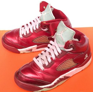 jordan 11 valentines