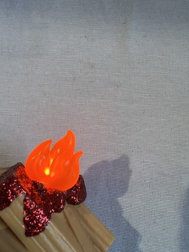 LOL Surprise Winter Disco Chalet Dollhouse replacement Parts fireplace & other - Picture 6 of 9