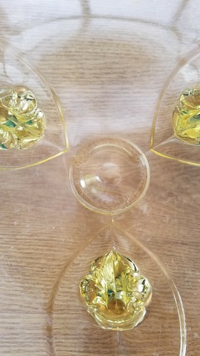 Vintage Lancaster or Standard Glass Yellow Three-Toed Sandwich Plate - Picture 4 of 10