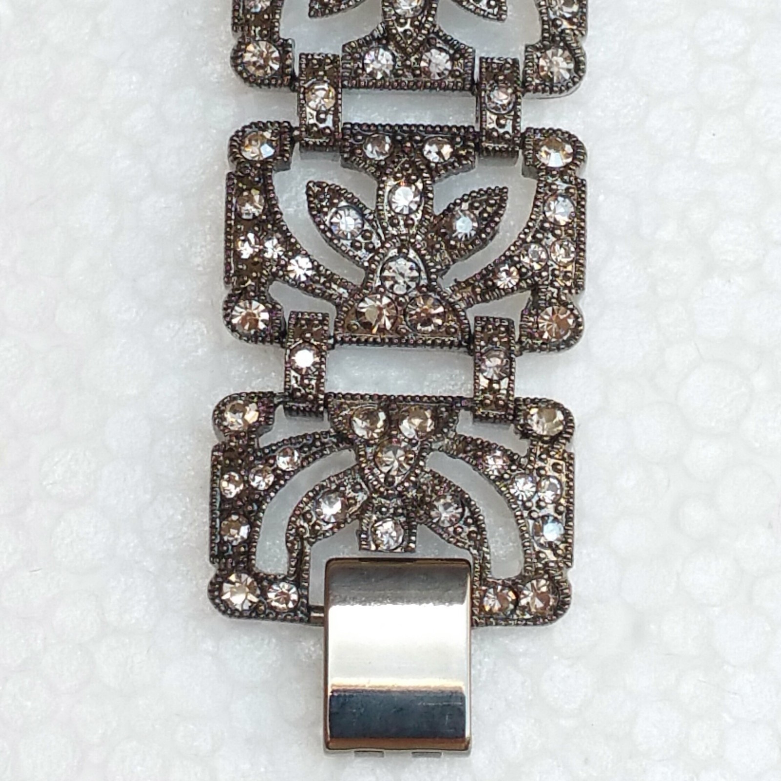 RJ Graziano Bracelet NEW Panel Style Links Beautiful Austrian Crystals ...