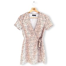 Ladies Boohoo Petite Beige Flower Print Short Tie Wrap Dress Size 6