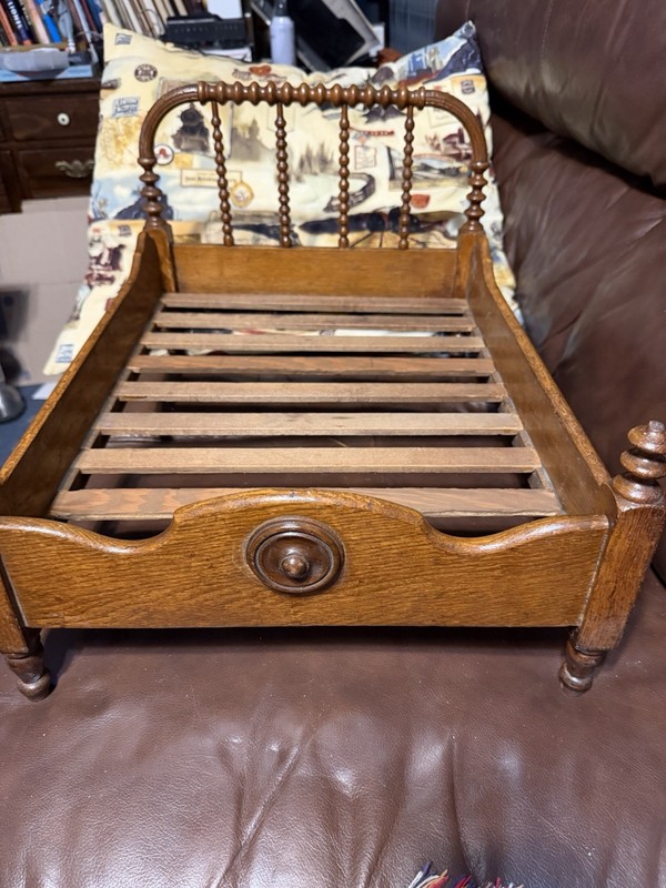 Vintage  Oak Doll Bed In Beautiful Condition.  