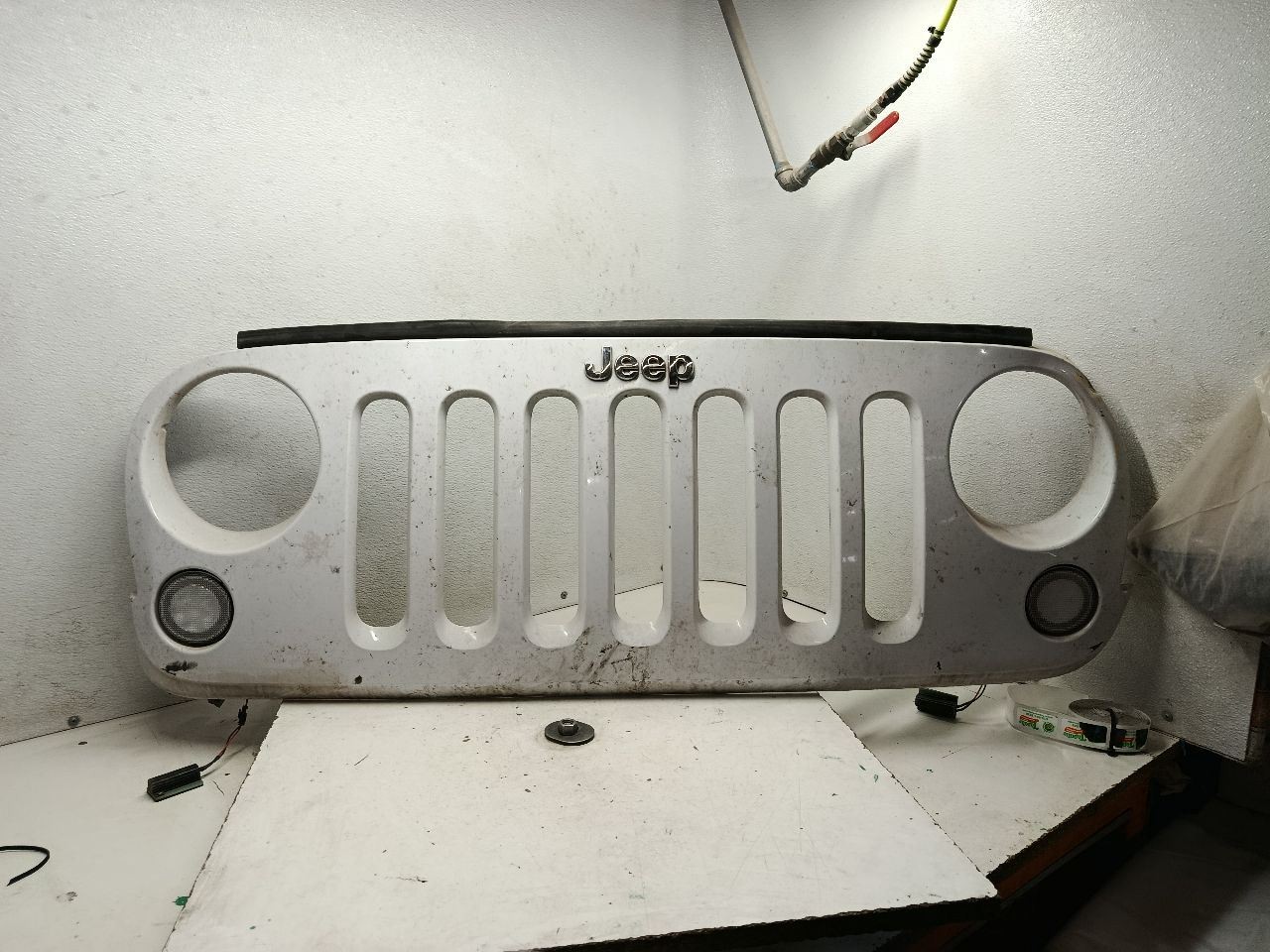 Grille VIN W 6th Digit Jk Body Fits 07-18 WRANGLER 4216248