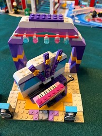Lego Friends, 41105, Rock Stage, added 41004 and 41196, rehearsal stage and bus