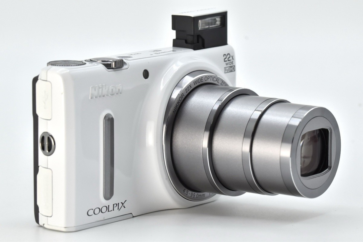 Mint] Nikon Coolpix S9600 White 16.0MP 22x Compact Digital