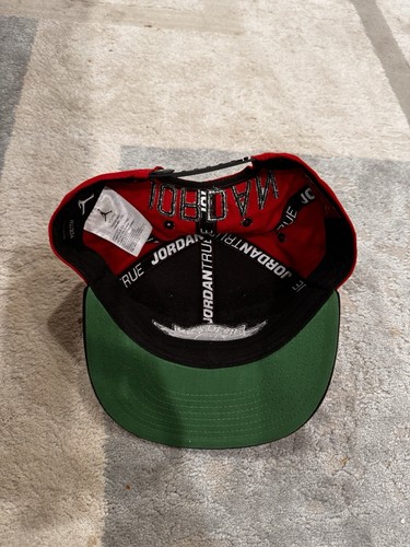 Brand new Red Air Jordan Youth Snap Back Cap - Picture 6 of 7