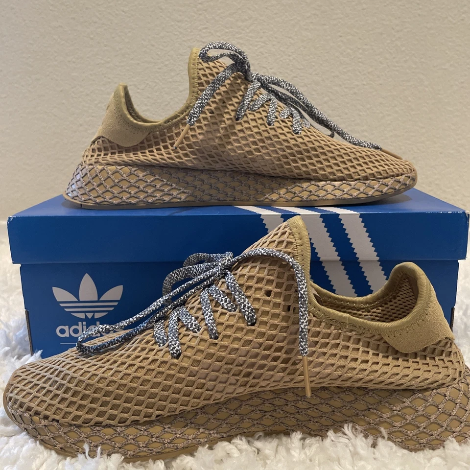 Adidas Deerupt Runner Sneakers Raw Sand Beige BD7885 Lightweight, Mens size 9 - Image 3 of 4