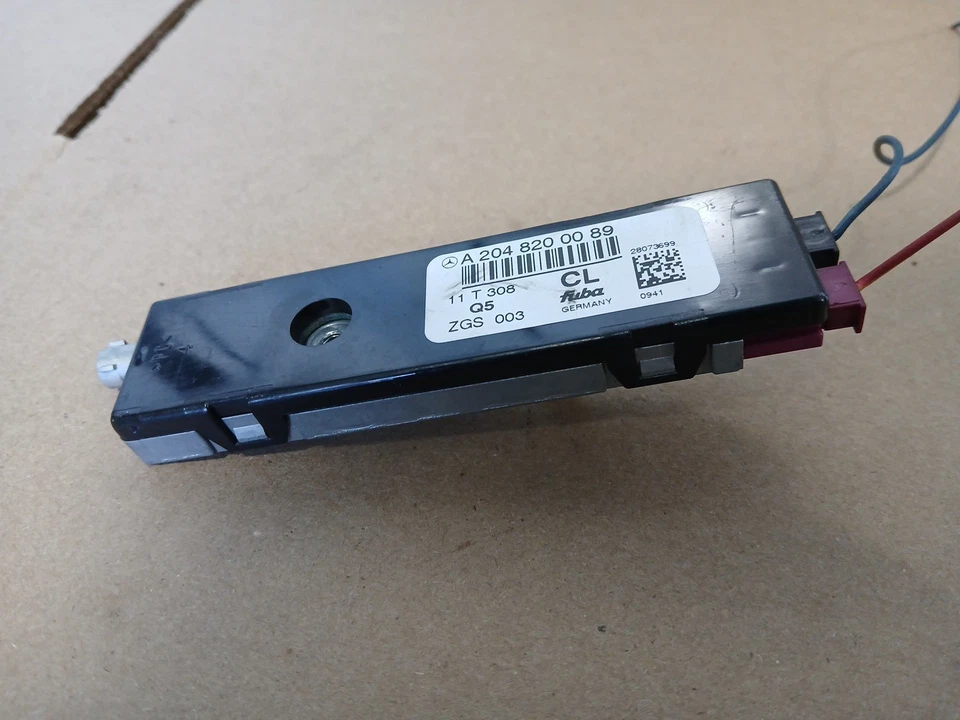 AMPLIFICADOR ANTENA MERCEDES C300 W204 2008 2009 2010 2011 AWD A2048200089  Foto 4 de 4