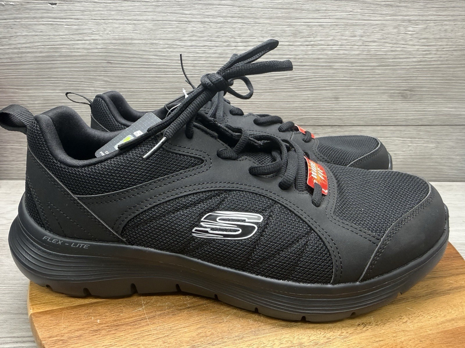 Skechers Work Flex Lite Men’s 10 Black/Black Slip Resistant WR Comfort Wide