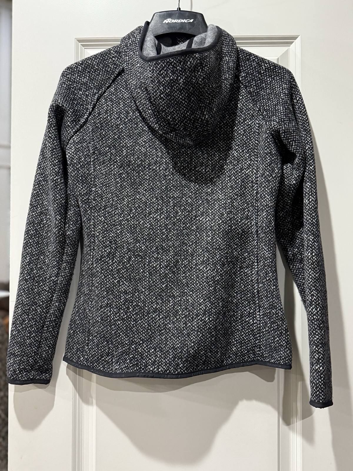 Columbia WOMENS SIZE MEDIUM Chillin Fleece Sweater Jacket Full Zip Hooded Gray image 2