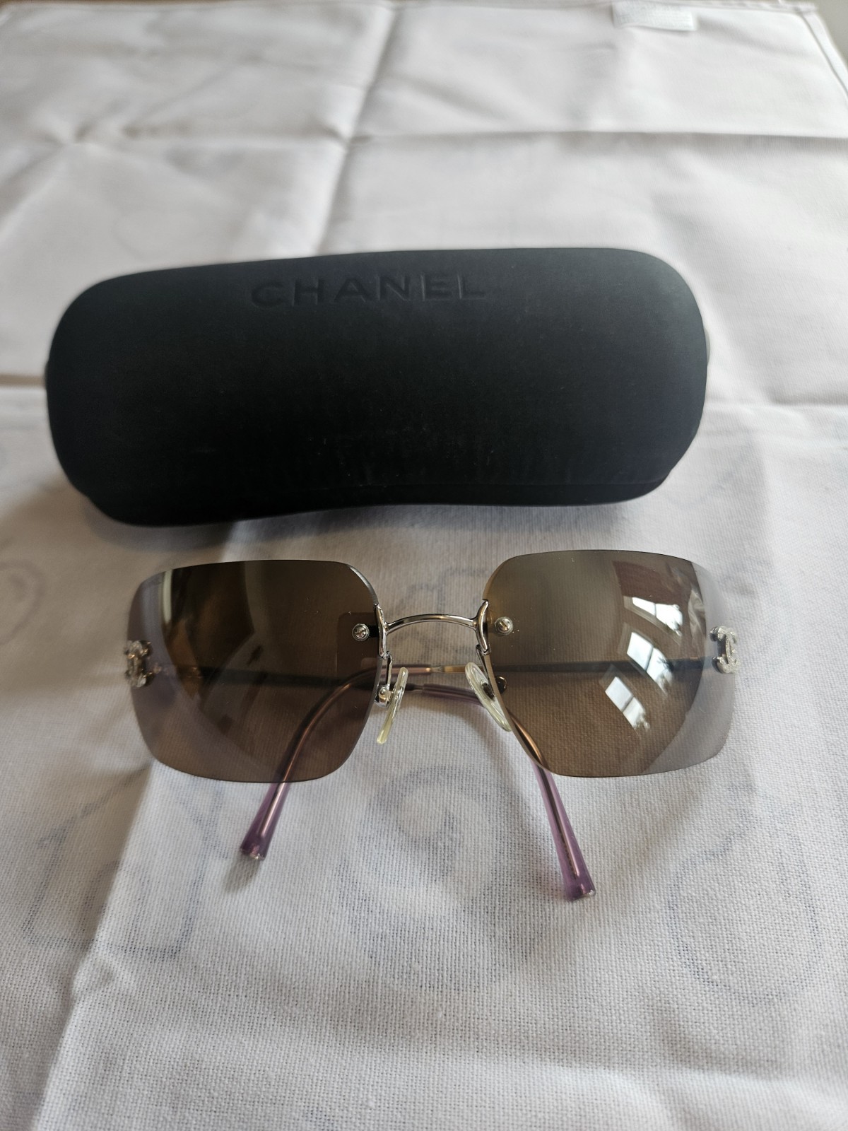 CHANEL RIMLESS SUNGLASSES 4017D 