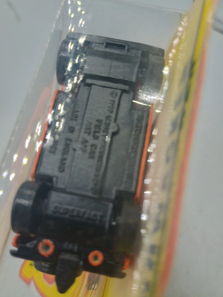 Matchbox Superfast MB18 Field Car Bushwacker Lesney England Blister Pack - Image 4 of 4