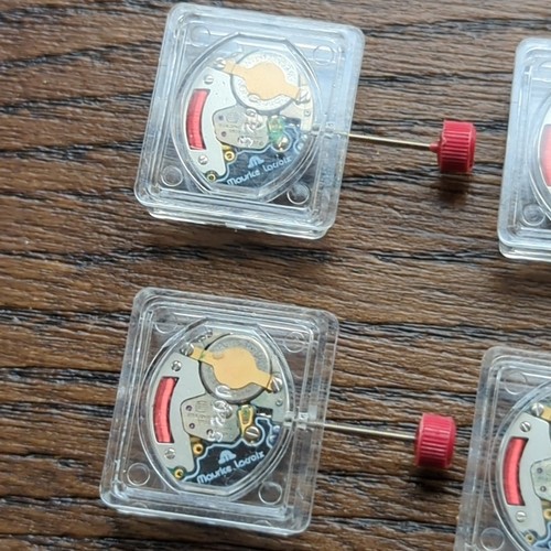 Girard Perregaux Quartz Lot of 6 NOS Cal 510 Movements to Restore (CN4) - Picture 2 of 7
