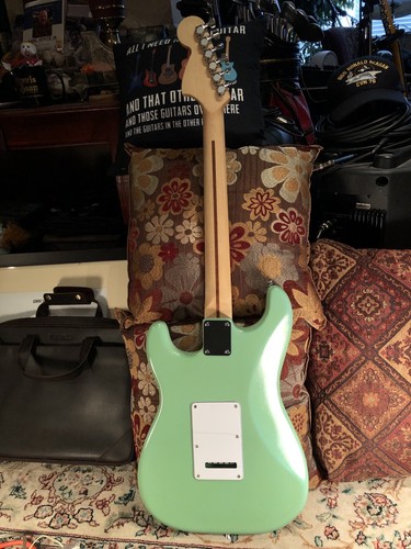 Fender Squier Seafoam Stratocaster HSH Strat SURF Nitro Humbucker Tom Delonge - Bild 14 von 23