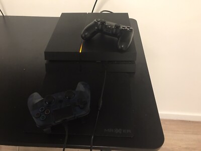 Sony PlayStation 4 Slim 500GB Spielkonsole - Schwarz (CUH-2016A)