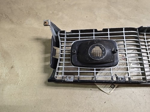 1973-1976 Plymouth Duster Grille Valiant Scamp Grill 1974 1975 **broken tab** - Picture 19 of 24
