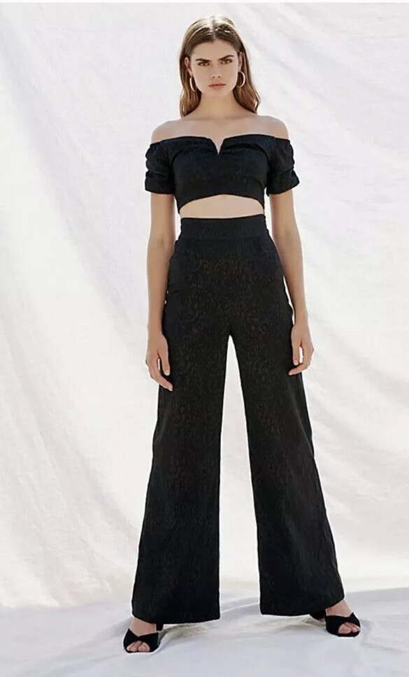 Укороченный топ с открытыми плечами и широкими брюками Free People Soul Mate 12