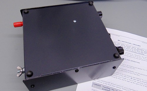 MFJ-931 Artificial Ground HF 1.8 - 30 MHZ 300 Watts Late Model With Manual - Zdjęcie 4 z 5