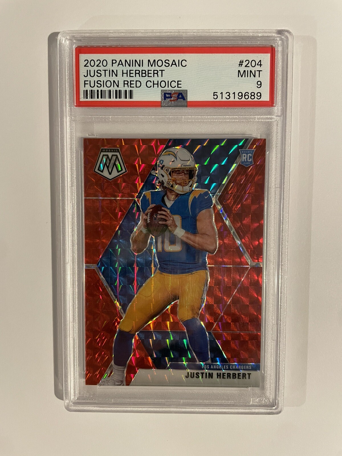 2020 Panini Mosaic #204 JUSTIN HERBERT Fusion Red Choice Prizm /80 SSP RC PSA 9