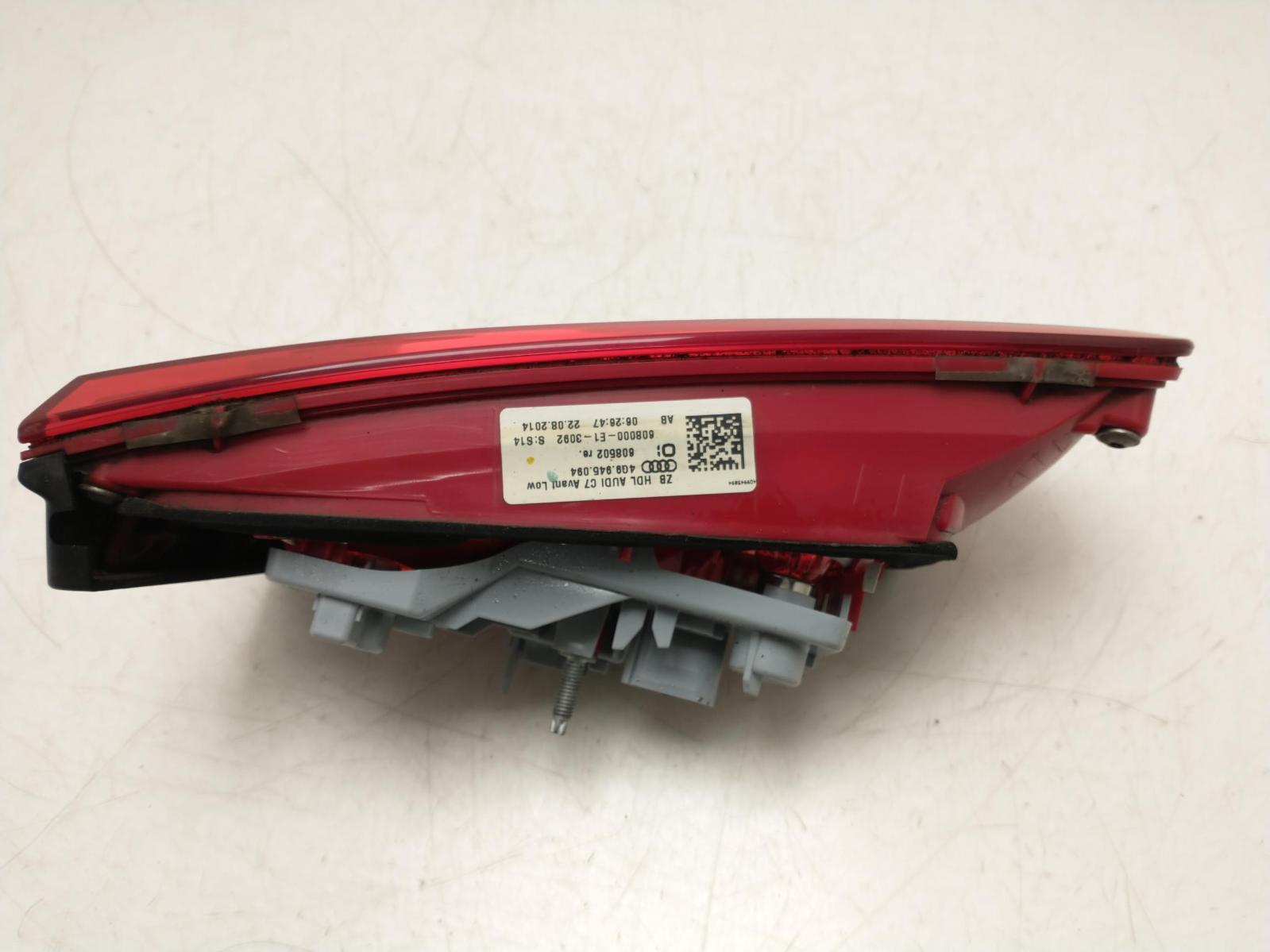 Original Audi A6 Avant Tail Light Right Inside 4G9945094 for sale  