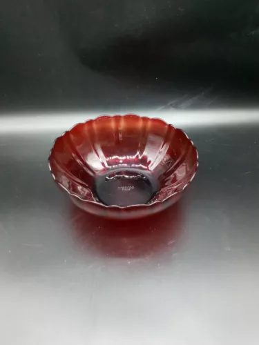 Arcoroc France Ruby Red Ribbed Bowl With Scalloped Edge