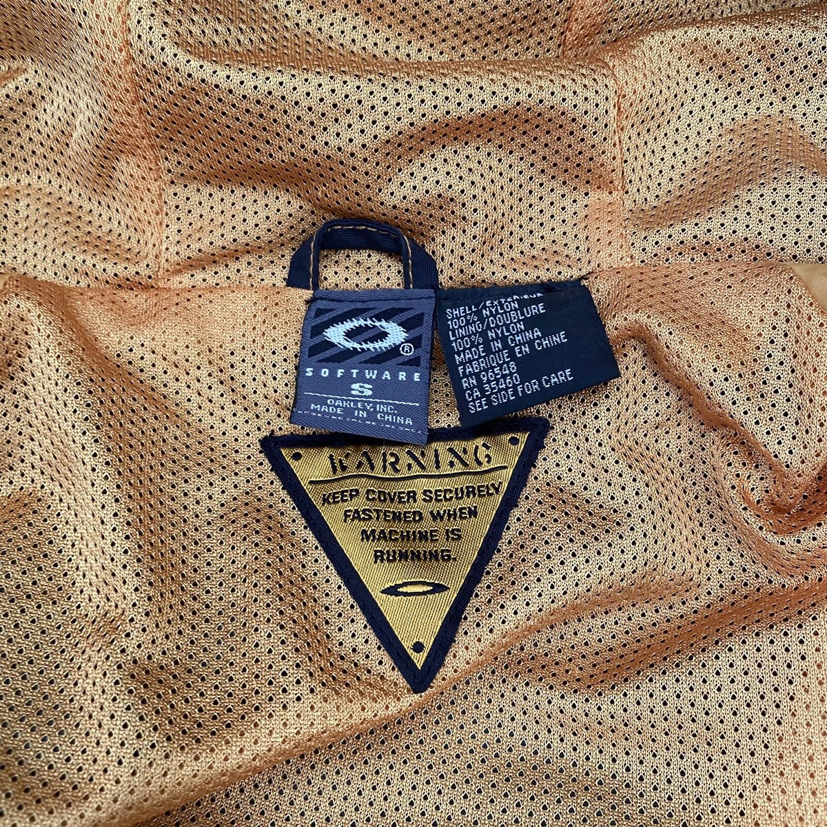 s-l1200.jpg s-l1200.jpg