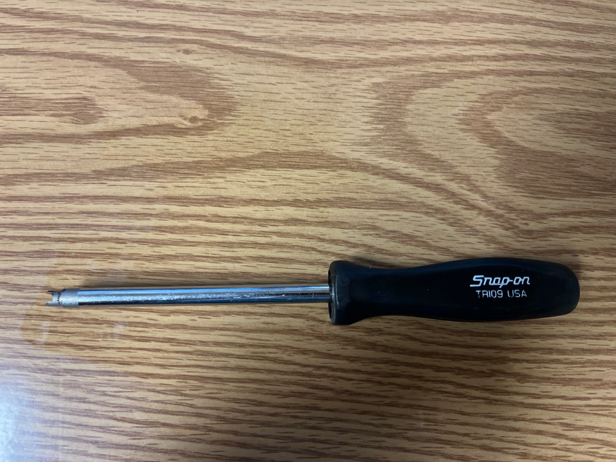 Snap-on Tools Valve Core Removal Tool TR109 Black Handle for sale