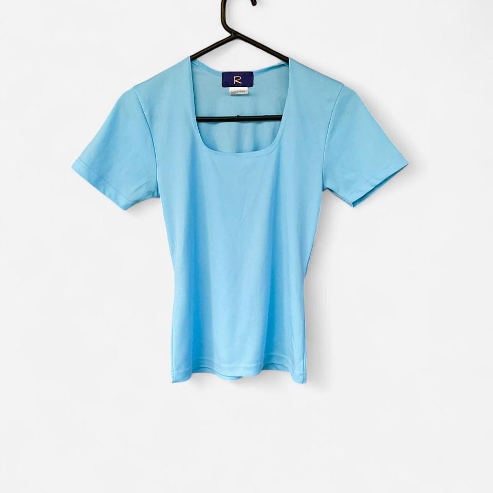 Vintage baby blue scoop neck t-shirt size M