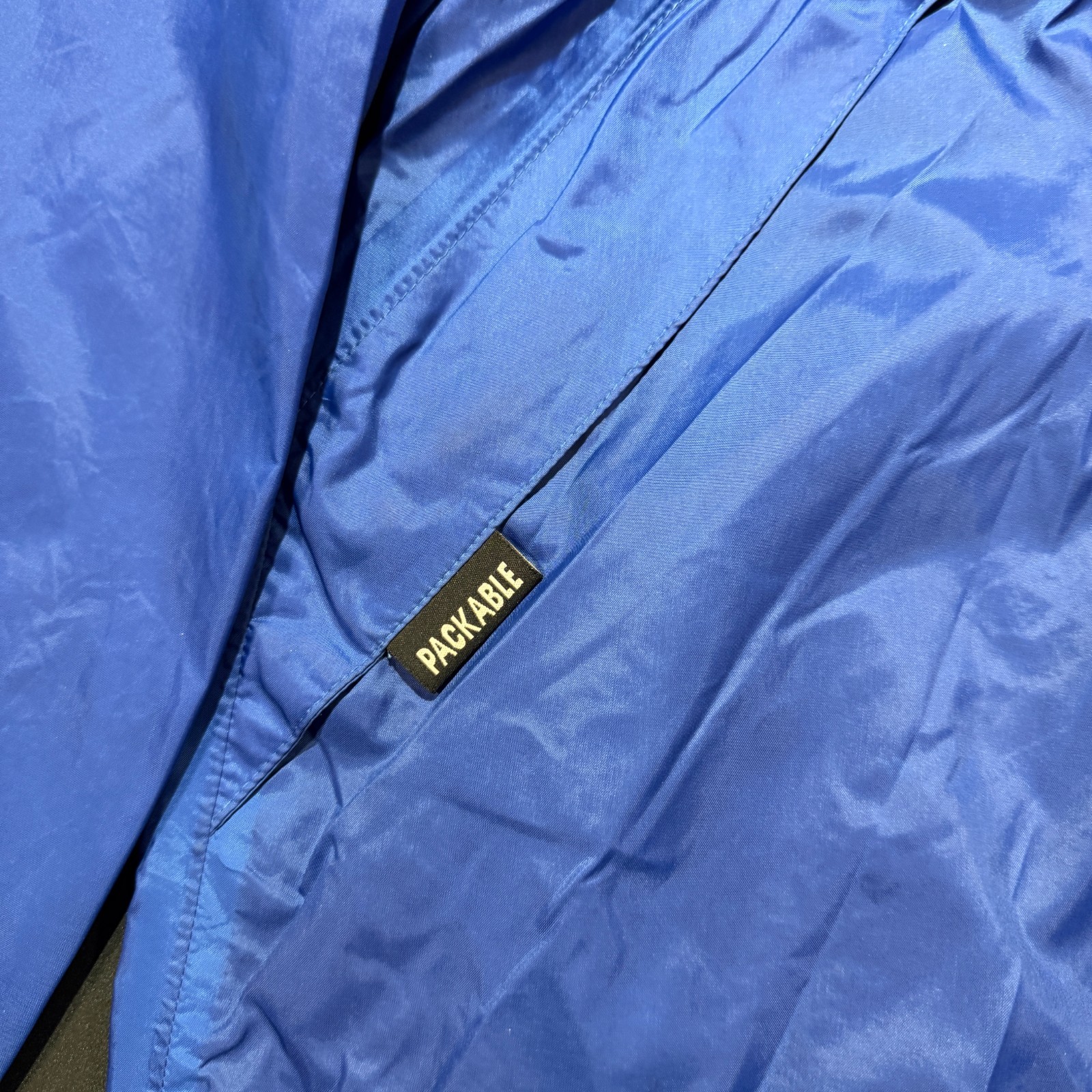 Cabelas Women’s Packable Windbreaker Large Blue V… - image 4