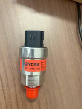 1PCS New For YORK Air Conditioner Pressure Sensor 025-29139-004