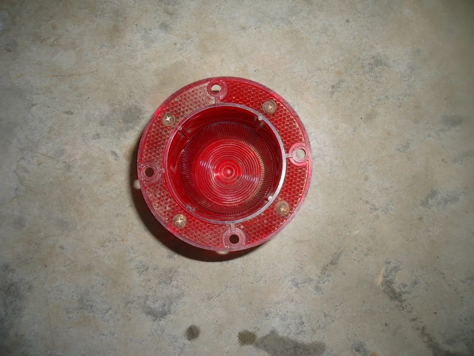 De colección 1961 1962 Ford Mercury Monterey/S-22 bisel de lente trasera Foto 3 de 4