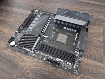 *read* GIGABYTE - B650 AORUS ELITE AX V2 (Socket AM5) AMD B650 Motherboard