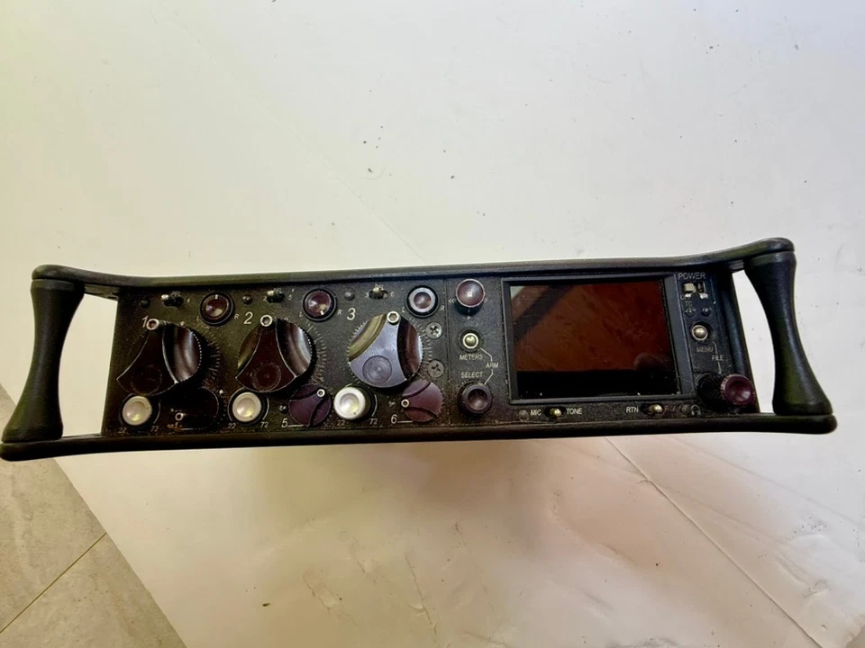 Sound Devices 633 Mezclador/Grabador de Documentales/Noticias + extras Foto 2 de 4